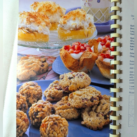 🌟3/$20🌟 Company's Coming Health In A Hurry Cookbook - Picture 14 of 14
